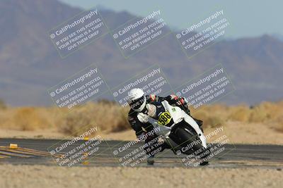 media/Mar-22-2025-CVMA (Sat) [[462c0ffedb]]/Race 13-Amateur Supersport Middleweight/